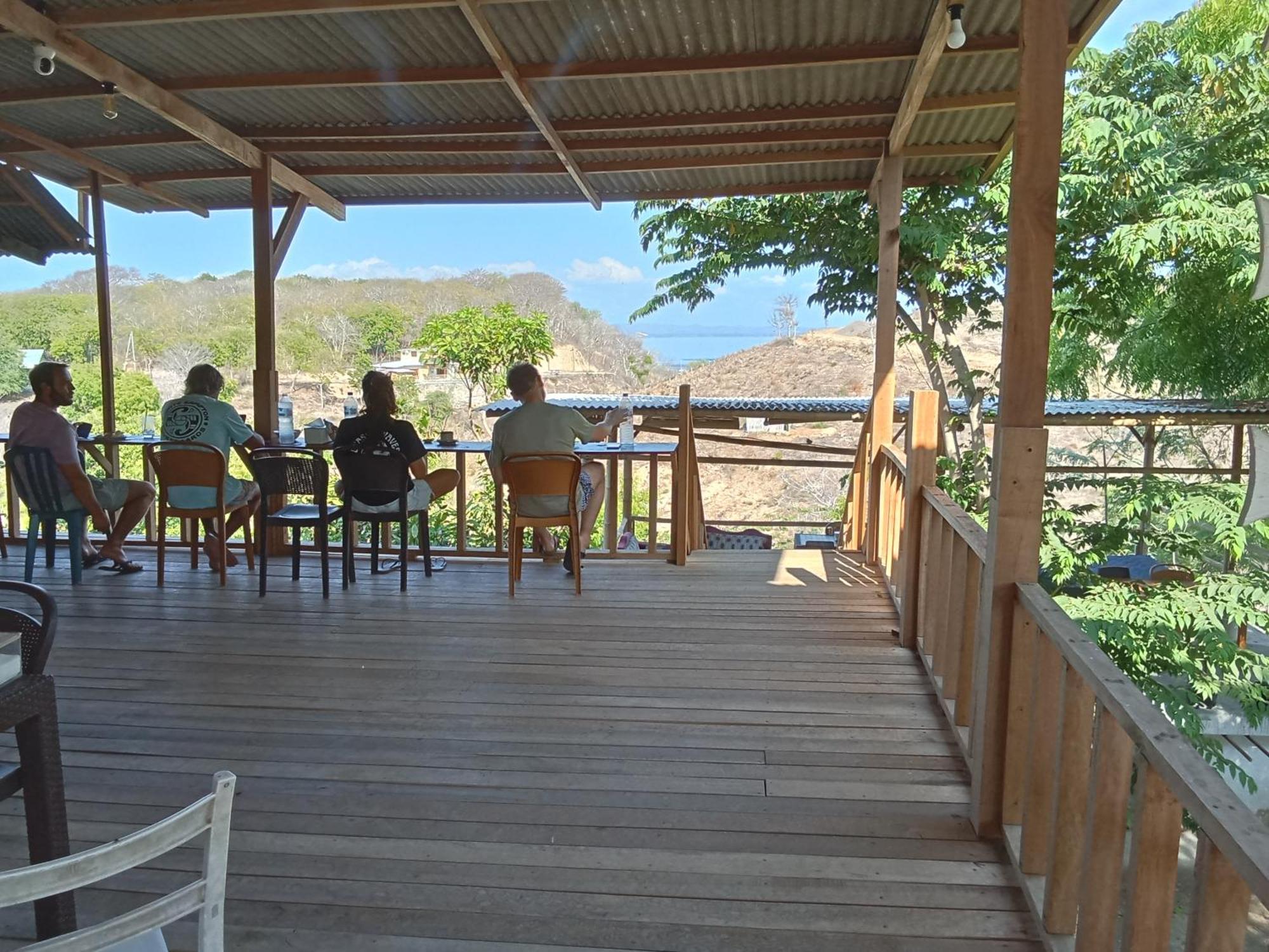 Feby'S Homestay Ekas Rom bilde